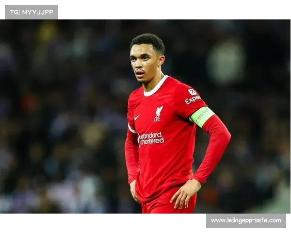 利物浦旧将建议：阿诺德转型中场，能更好发挥其进攻天赋(利物浦的阿诺德)