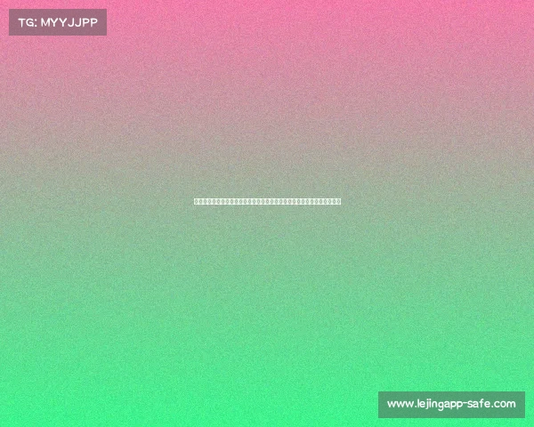 小绿屋首轮落选！菲利波夫斯基与亲友团深感失望，美女拥抱慰藉离开赛场